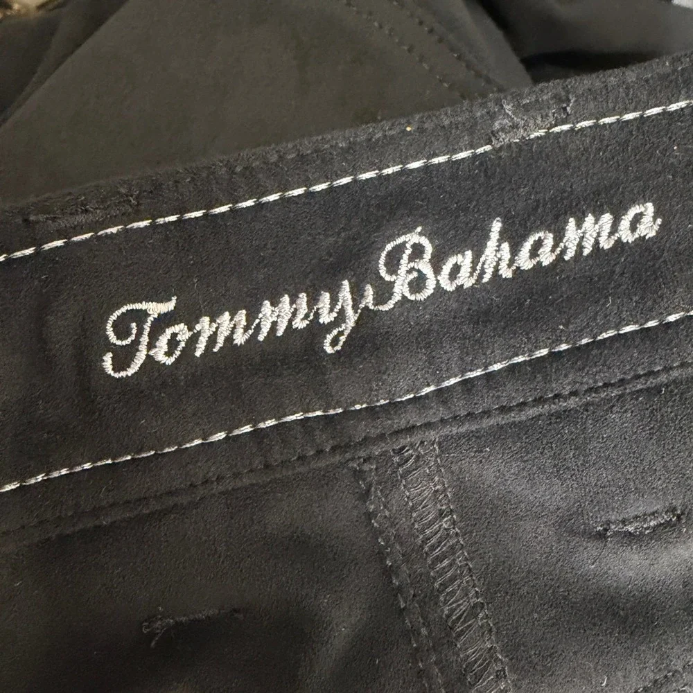 Tommy Bahama soft loops